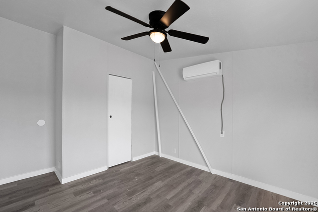 Image 31 of 52 For 145 Sandy Ridge