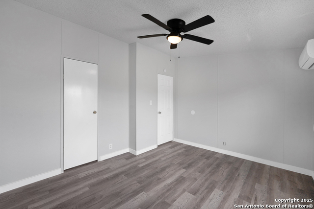 Image 34 of 52 For 145 Sandy Ridge