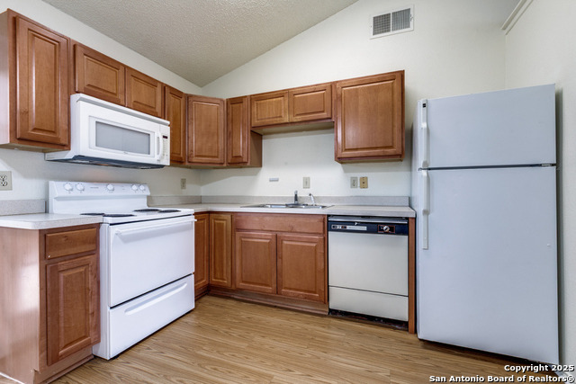 Image 11 of 25 For 9140 Timber Path 3201