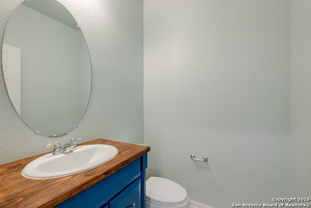 Image 7 of 29 For 533 Sand Trail