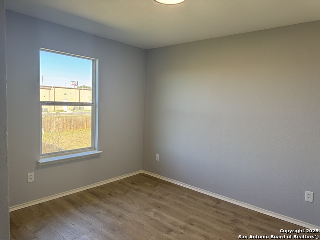 Image 6 of 7 For 8146 Heights