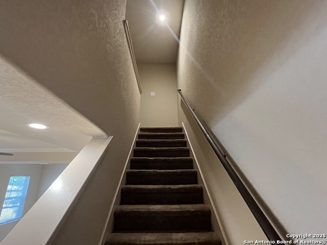 Image 11 of 26 For 6854 Lakeview Dr.  101