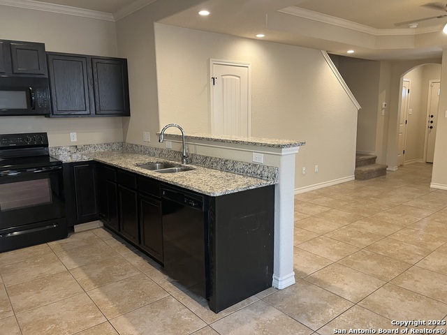 Image 9 of 26 For 6854 Lakeview Dr.  101
