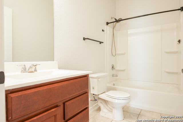 Listing photo id 12 for 6431 Nolina