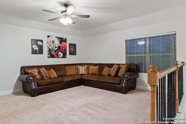 Listing photo id 27 for 9715 Wind Gate Pkwy