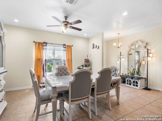 Image 5 of 17 For 9639 Maria Isabell Drive