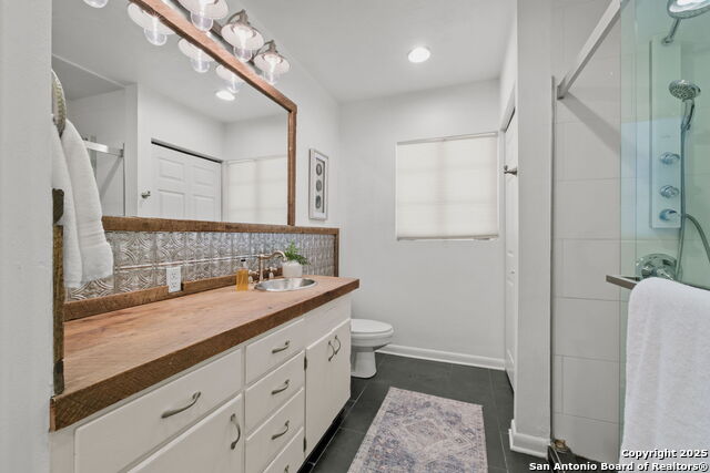 Listing photo id 14 for 1403 San Jacinto
