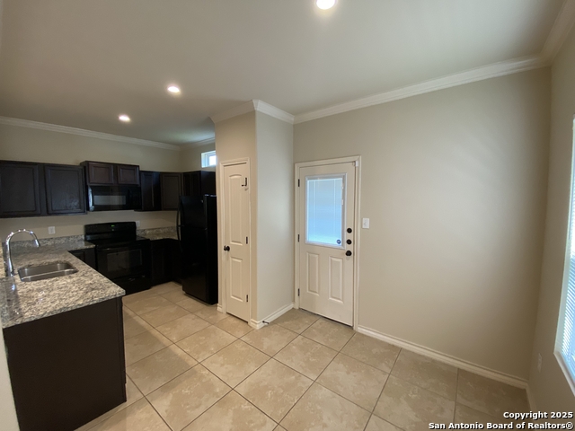 Image 7 of 34 For 6623 Mia Way  102