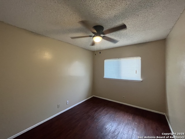 Image 20 of 26 For 6871 Cypress Mist