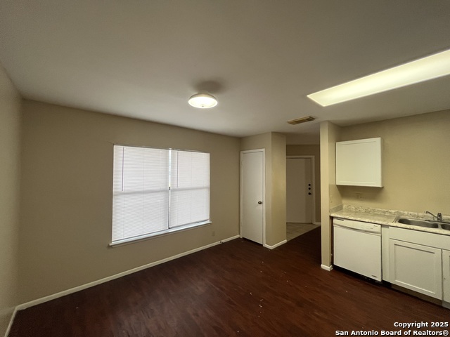 Image 8 of 26 For 6871 Cypress Mist