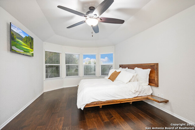 Image 11 of 21 For 7415 Valle Mission