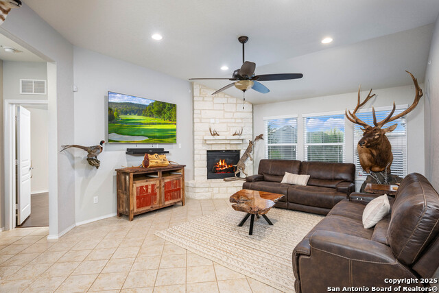 Image 3 of 21 For 7415 Valle Mission