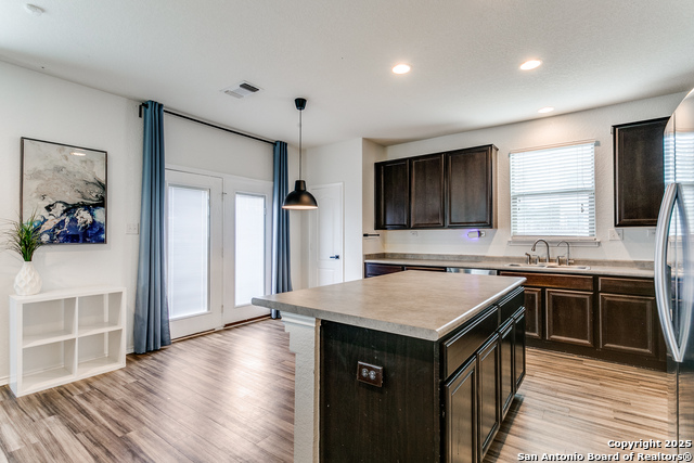 Image 11 of 25 For 8434 Picoso