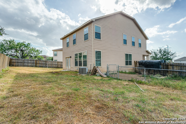 Image 24 of 25 For 8434 Picoso