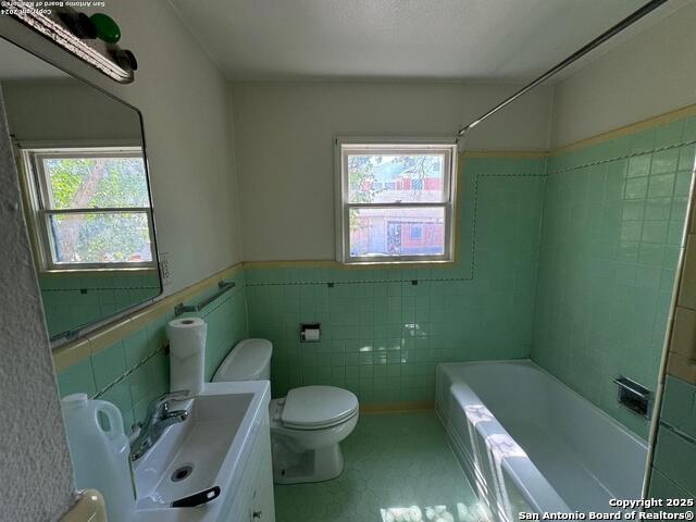 Image 10 of 19 For 2110 Wilson Blvd