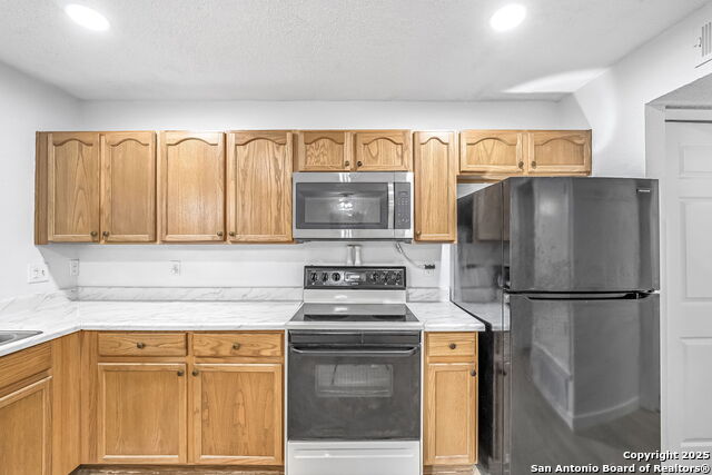 Image 22 of 31 For 6834 Neston Dr
