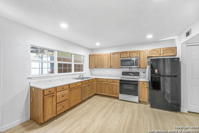 Image 23 of 31 For 6834 Neston Dr