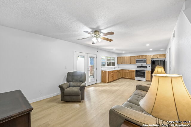 Image 28 of 31 For 6834 Neston Dr