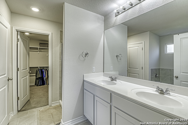 Image 12 of 26 For 4734 Chalk  