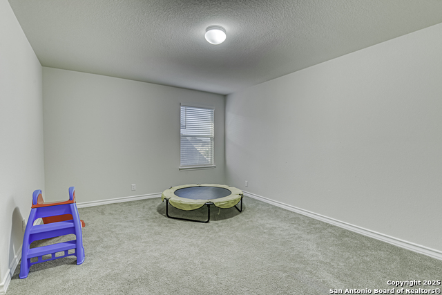 Image 21 of 26 For 4734 Chalk  