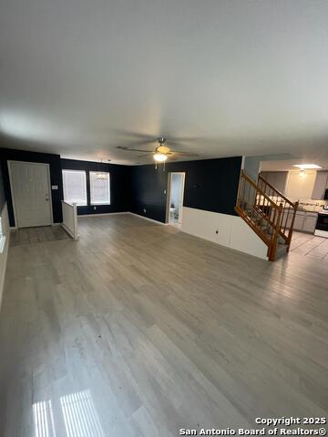 Image 4 of 51 For 15542 Knollmeadow