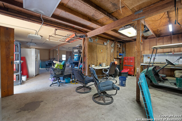 Image 32 of 42 For 2434 Warncke