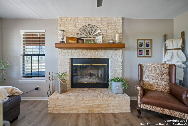 Image 41 of 42 For 2434 Warncke