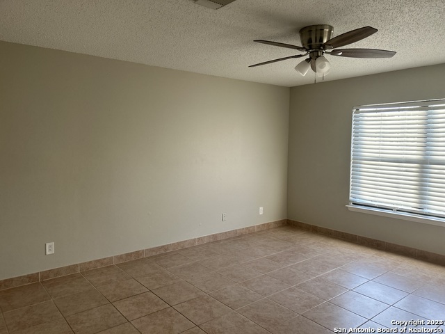 Image 10 of 17 For 7807 Pecan