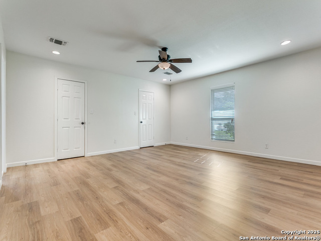 Image 15 of 25 For 8415 Tiffany Dr