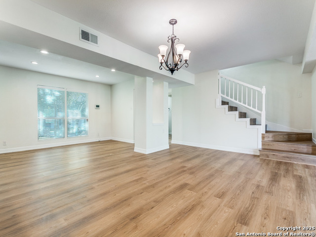 Image 7 of 25 For 8415 Tiffany Dr