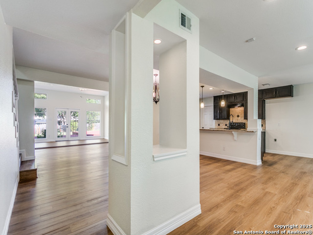 Image 8 of 25 For 8415 Tiffany Dr
