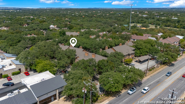 Image 31 of 38 For 10955 Wurzbach Rd  308