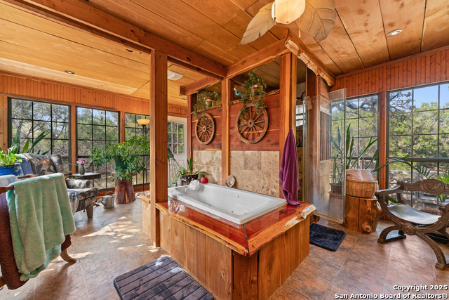 Image 4 of 38 For 2390 Elm Ridge