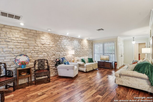 Image 9 of 48 For 3727 Hundred Oaks