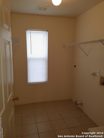 Listing photo id 1 for 8015 Maverick Climb