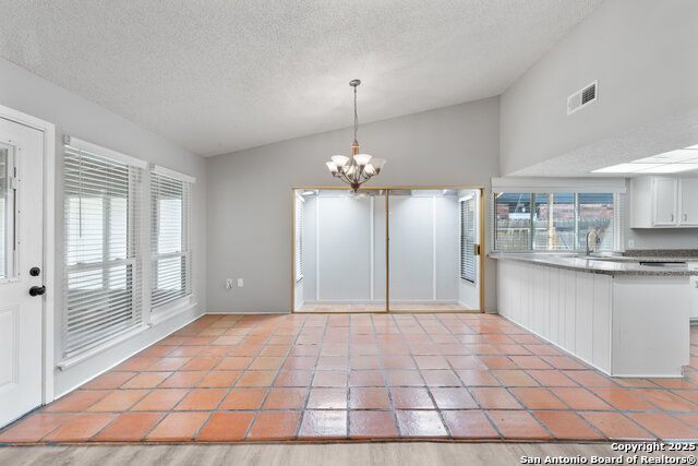 Image 10 of 33 For 9210 Overton