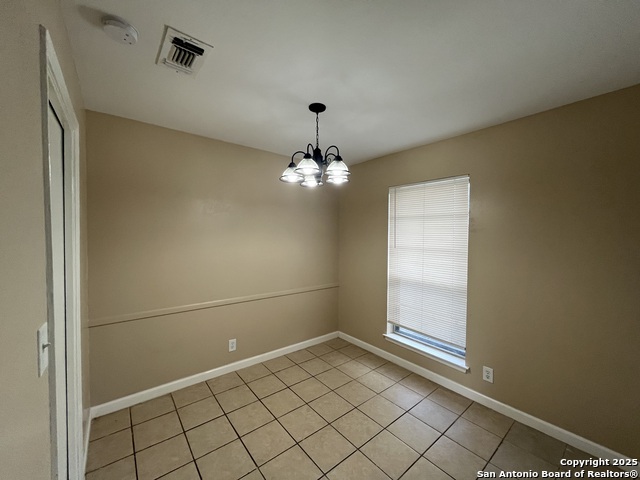 Listing photo id 8 for 7102 Glen Point