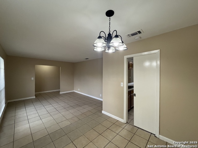 Listing photo id 10 for 7102 Glen Point
