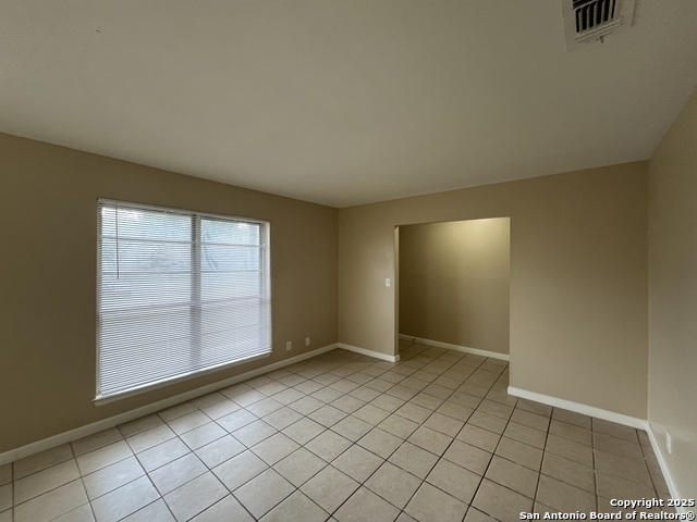Listing photo id 7 for 7102 Glen Point
