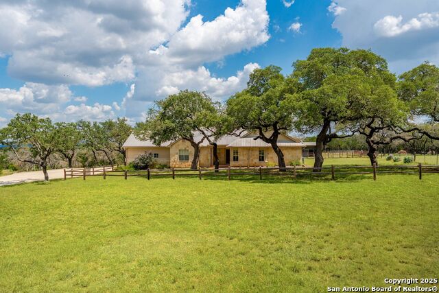 Details for 307 Pecan Pkwy, Boerne, TX 78006