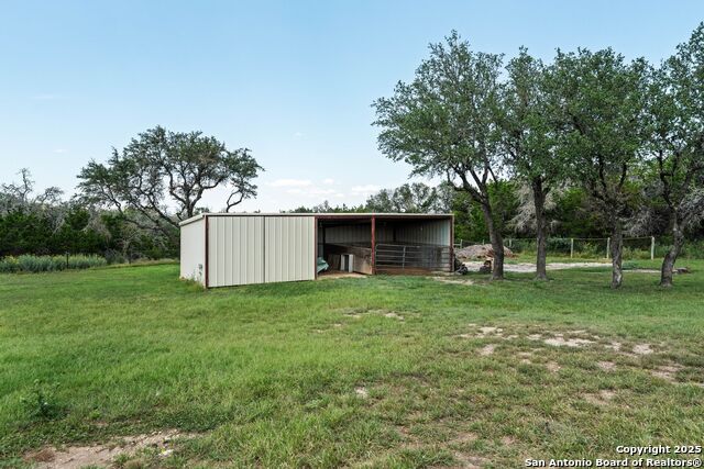 Image 44 of 47 For 307 Pecan Pkwy