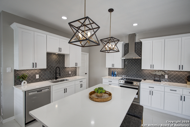 Image 16 of 38 For 515 Nolan  