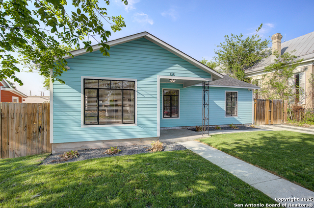 Image 2 of 38 For 515 Nolan  