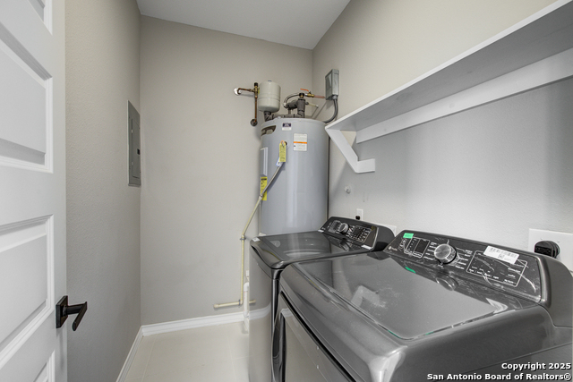 Image 33 of 38 For 515 Nolan  