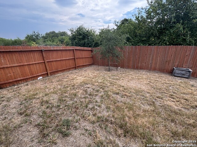 Image 2 of 14 For 10435 Buescher