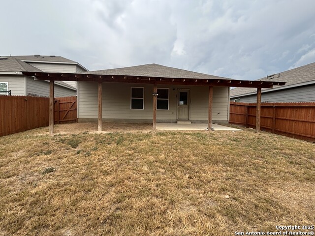 Image 3 of 14 For 10435 Buescher