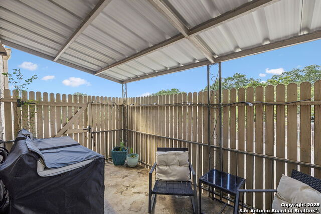 Image 37 of 37 For 102 Ruelle Ln  220-b