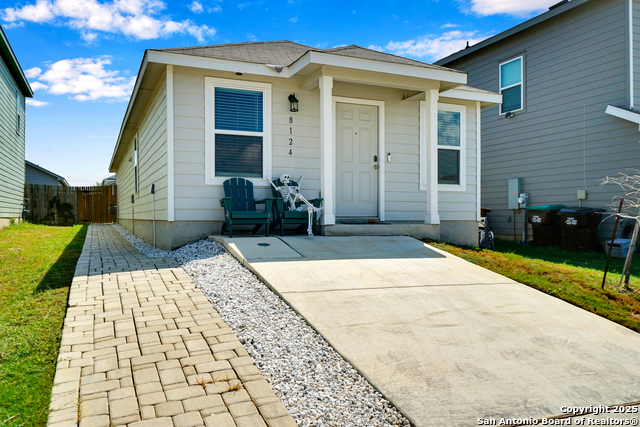 Image 2 of 29 For 8124 Nube Medina