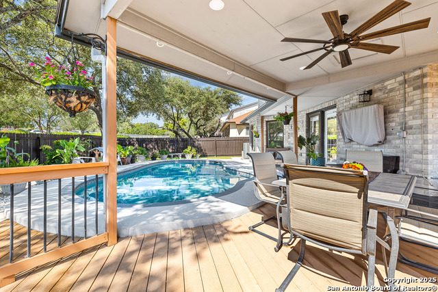 Listing photo id 33 for 9502 Campton Farms