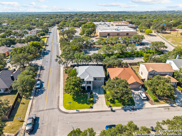 Listing photo id 37 for 9502 Campton Farms